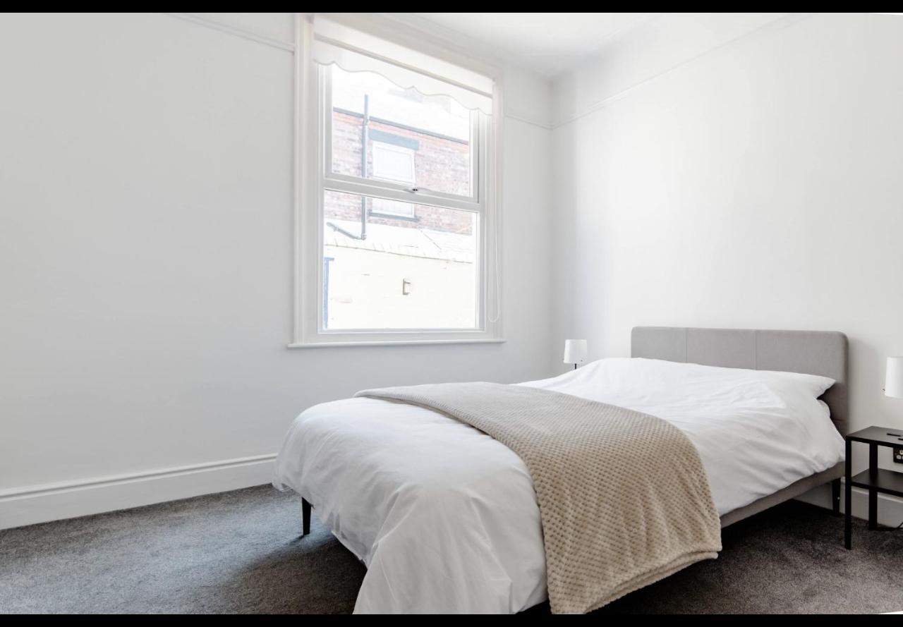 Devondale Road, Penny Lane Area Homestay Liverpool