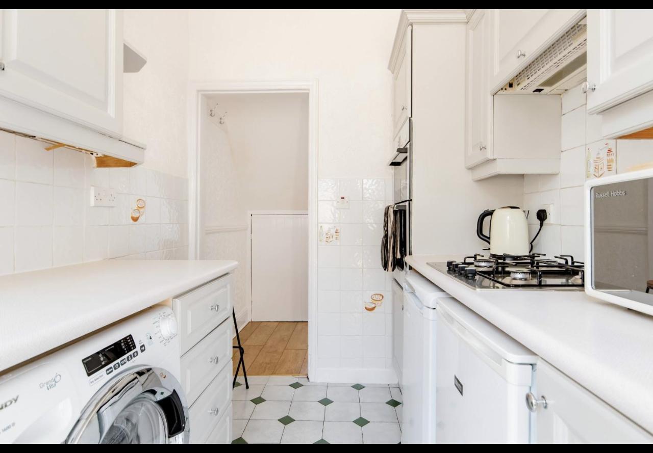 Devondale Road, Penny Lane Area Homestay Liverpool