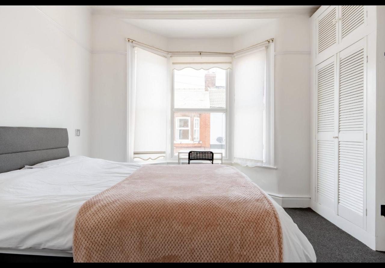 Devondale Road, Penny Lane Area Homestay Liverpool